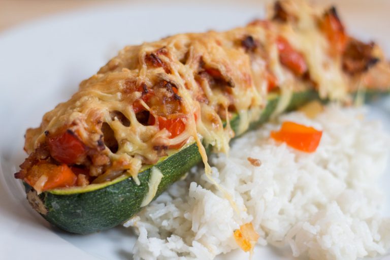 Gevulde courgette met homemade kruidenmix | www.deedylicious.nl