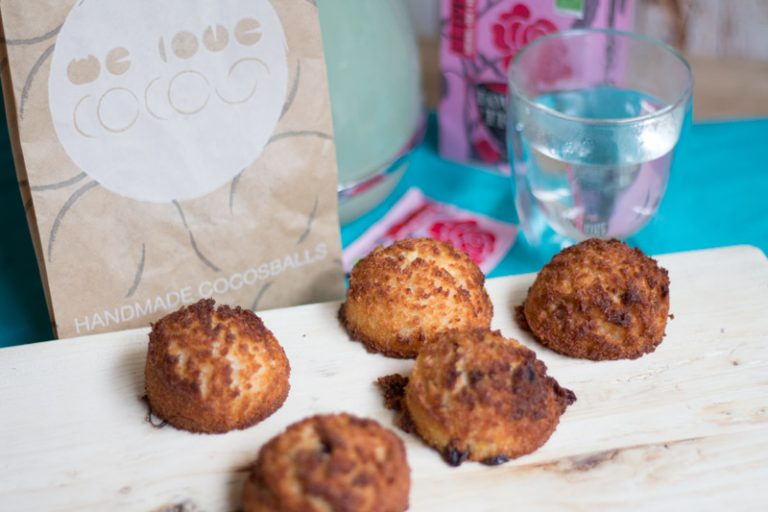 We Love Cocosballs | www.deedylicious.nl